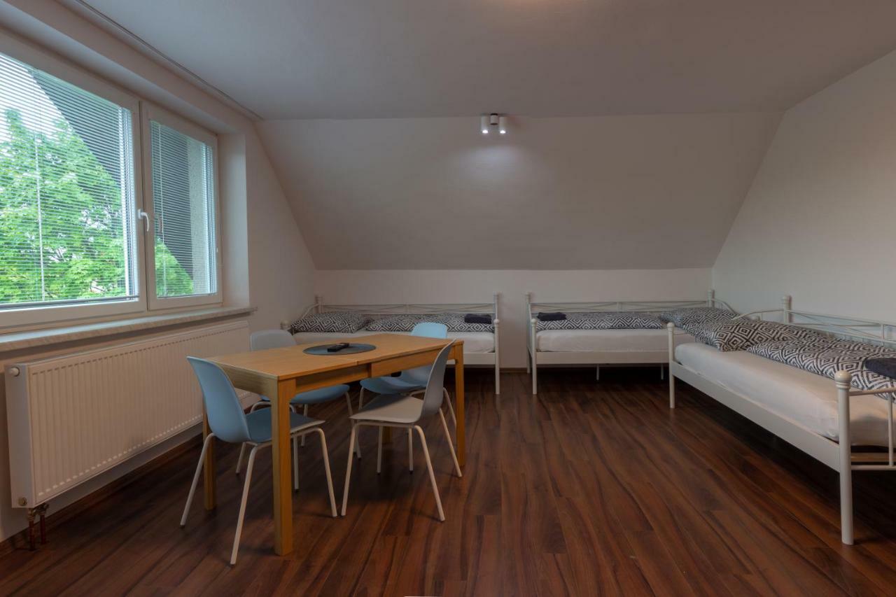 Penzion Moon Ostrava Luaran gambar